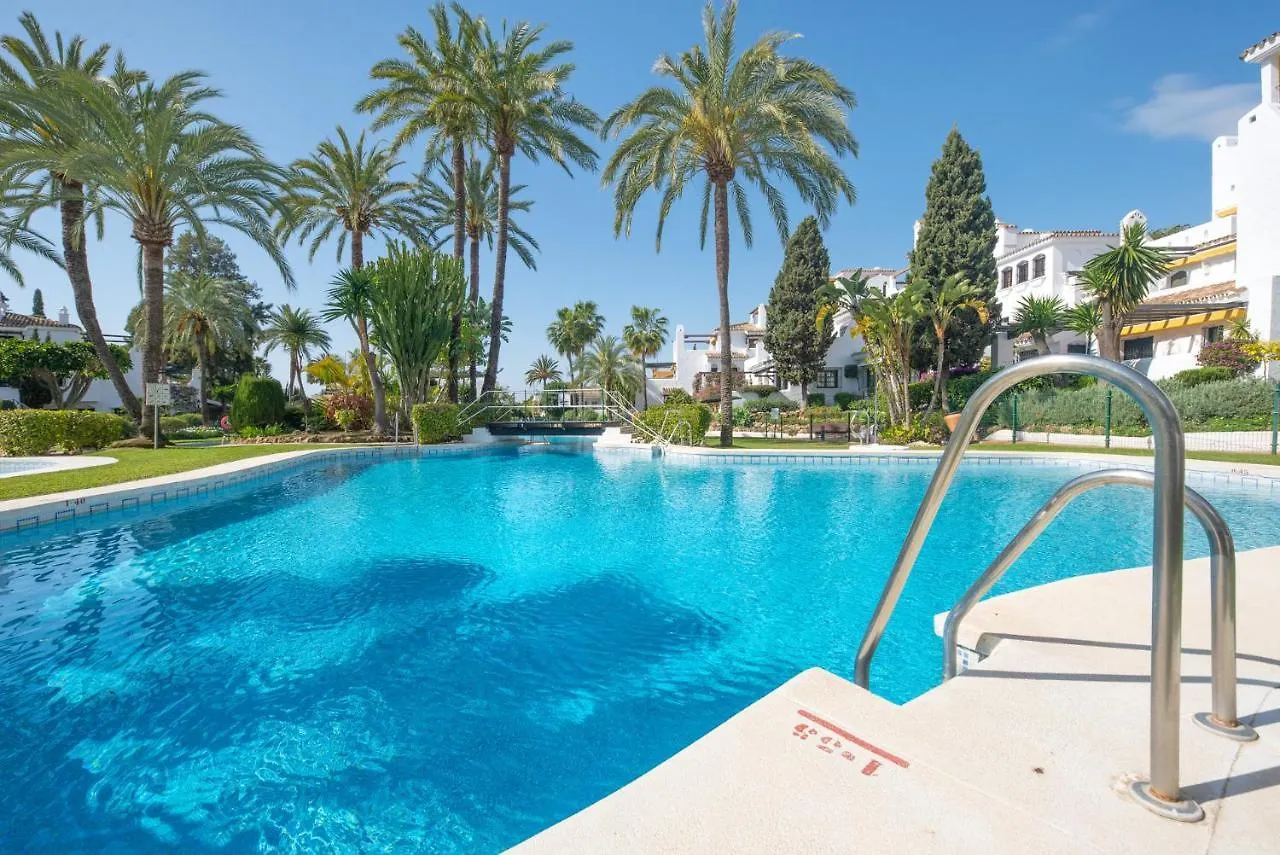 Aldea Blanca Luxury Townhouse Villa Marbella